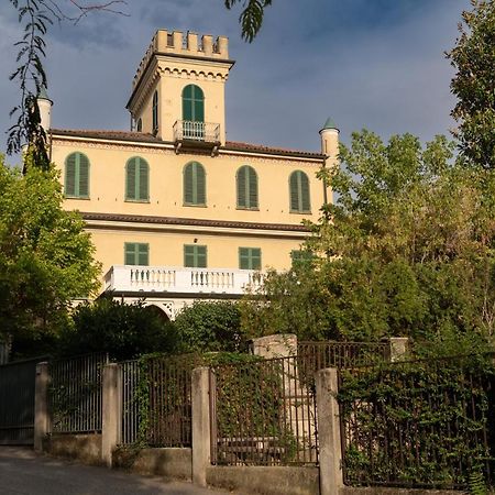 B&B Villa Ferrari Asti Extérieur photo