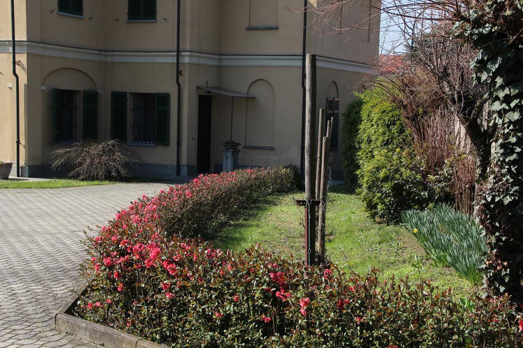 B&B Villa Ferrari Asti Extérieur photo