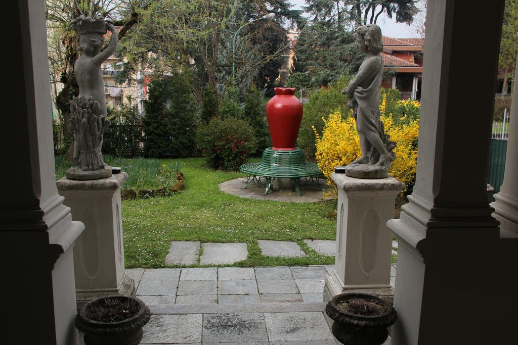 B&B Villa Ferrari Asti Extérieur photo